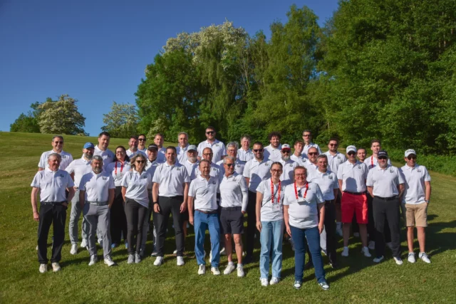 𝗟'𝗔𝗟𝗕𝗨𝗠 𝗣𝗛𝗢𝗧𝗢𝗦 𝗗𝗘 𝗟𝗔 𝗥𝗖𝗛 𝗚𝗢𝗟𝗙 𝗖𝗨𝗣 🏌️

Sous un ciel radieux et dans un cadre d’exception, la #RCHGolfCup, portée par Sébastien BOSQUET, s’est tenue dans des conditions idéales, propices au jeu comme à la convivialité. ☀️

Nous adressons également nos plus sincères remerciements à nos partenaires, parmi lesquels @bmwenvergurereims, @monsieurgolf_, @defis_sports, @ugolfyourway, @golfsbluegreen, @champagnedabotmartin, @hotel_akena_reims, @maxhaumphotographie, @verygolftrip, 
@golfbluegreenlailette, @restaurant.lexixe dont le soutien a été précieux. 🤝

Nos remerciements vont aussi aux bénévoles, aux salariés mobilisés et aux joueuses du RCH, qui ont activement contribué à la réussite de cette journée. 🔴⚫️

🙏 Une mobilisation collective qui illustre parfaitement les valeurs de partage, d’engagement et de passion autour du sport.

Crédit photos : @ode_line._ 

#Golf #Partenaires #Événement #Sport #RCH #Aisne